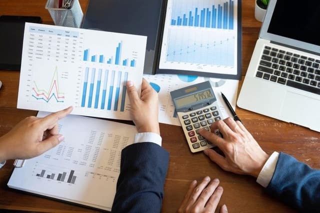 Financial Statements career pathway