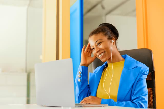 Mastering Complex Sales Cycles with Effective Communication